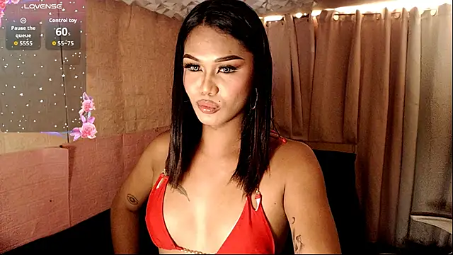 sweet lucyyy online show from 09/23/25, 06:00