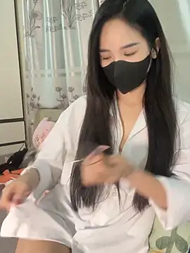 Dior baby online show from 10/02/25, 06:42