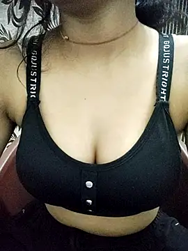 Nikita-Singh88 online show from 11/05/25, 02:00