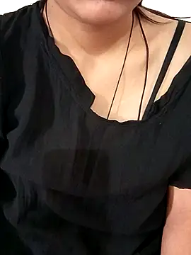 Vandana-Singh online show from 11/23/25, 07:41