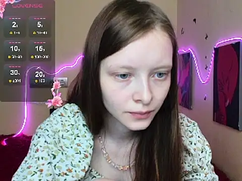 AliceHaris online show from 10/28/25, 04:27