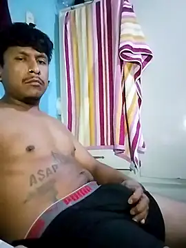 Snapshot of negromaussm chatting on 10/02/25, 08:54 negromaussm online show from 10/02/25, 08:54