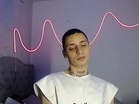 xalejo max online show from 09/27/25, 09:20