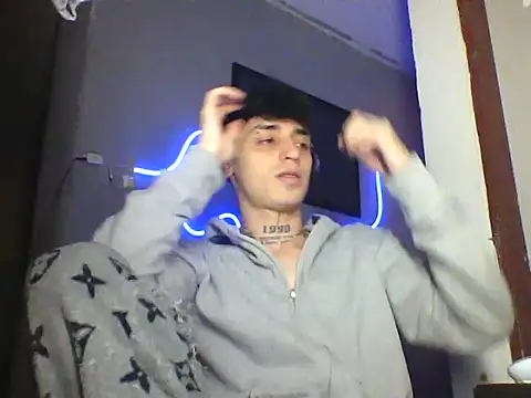 Snapshot of xalejo_max chatting on 07/22/26, 12:08 xalejo max online show from 07/22/26, 12:08