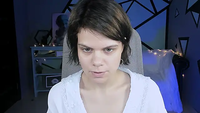 EllieMurler online show from 09/24/25, 09:12