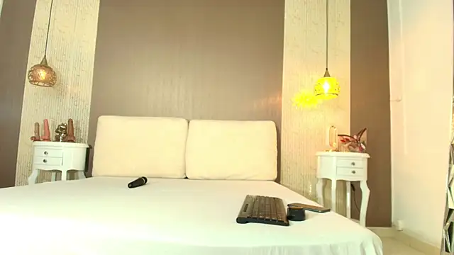 Tiifany Baker online show from 01/13/26, 07:30