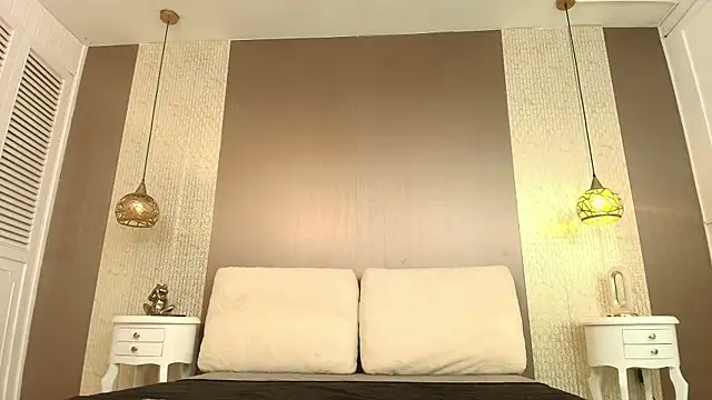 Tiifany Baker online show from 02/20/26, 07:47