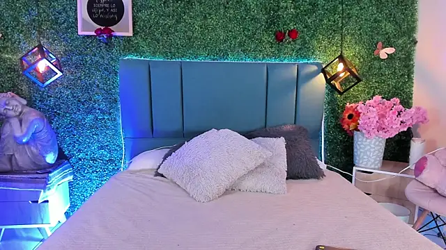 Linagh  online show from 04/07/26, 12:27