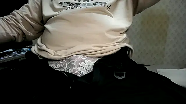 Snapshot of Keichan_1225 chatting on 01/13/26, 11:21 Keichan 1225 online show from 01/13/26, 11:21