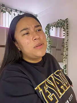 Zoey thompson online show from 01/14/26, 07:41