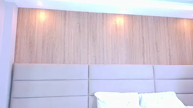 KiokoSen online show from 11/05/25, 02:55