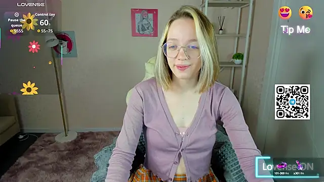 R0cket bunny online show from 10/05/25, 01:04