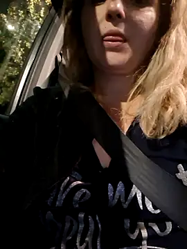 ashanda1 online show from 10/08/25, 12:52