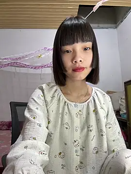 Snapshot of andymi1 chatting on 07/15/26, 02:28 andymi1 online show from 07/15/26, 02:28