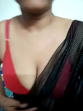 Snapshot of RITU_28 chatting on 07/20/26, 12:40 RITU 28 online show from 07/20/26, 12:40