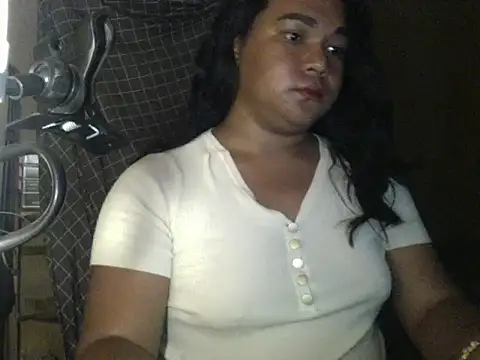 roseluv hot online show from 03/18/26, 01:25