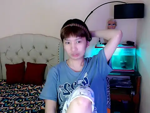 ShantalFoxxy  online show from 02/04/26, 01:06