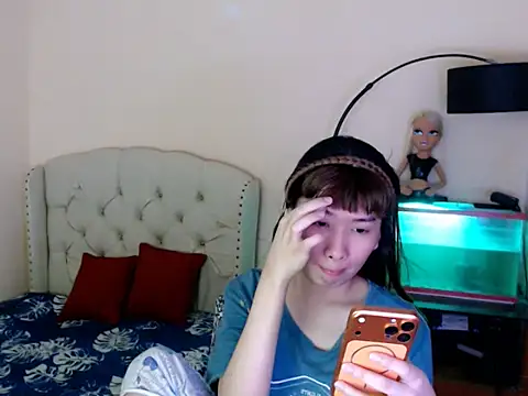 ShantalFoxxy  online show from 03/23/26, 12:53