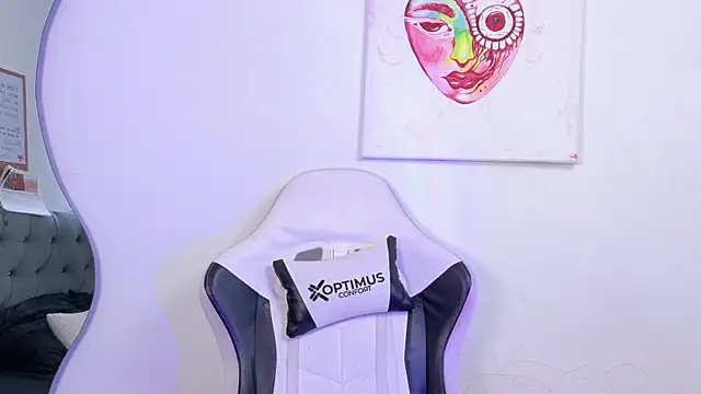 sara queen10 online show from 09/29/25, 05:29