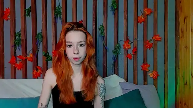 Lori Williams online show from 12/02/25, 01:11