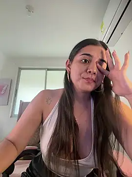 salomecute21 online show from 08/02/26, 11:30