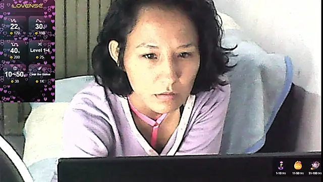 Natzu Choi online show from 10/06/25, 11:13