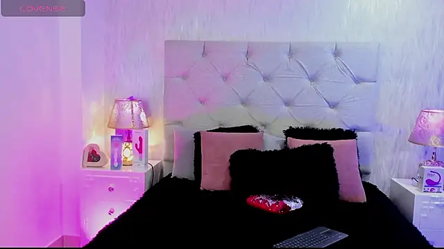 Pamelamiler   online show from 02/25/26, 12:26