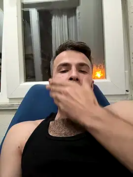 S-kt-et online show from 10/28/25, 01:20