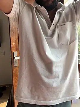 Sid     123 online show from 11/18/25, 05:23