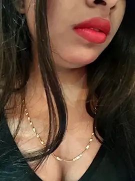 Maahhii 2 online show from 11/11/25, 02:06