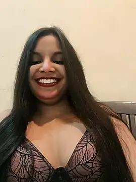 Maahhii 2 online show from 11/28/25, 08:11