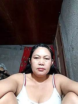 Everleigh mom online show from 10/27/25, 07:29