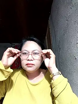 Everleigh mom online show from 01/10/26, 08:21