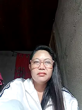 Everleigh mom online show from 01/14/26, 07:41