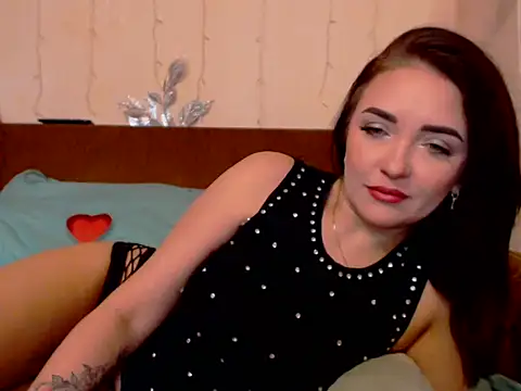 Veronica-Luxs online show from 02/06/26, 08:07