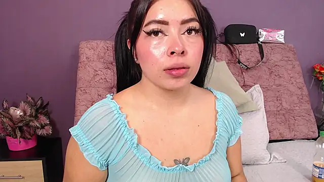 Snapshot of KateWelsin chatting on 06/10/26, 07:46 KateWelsin online show from 06/10/26, 07:46