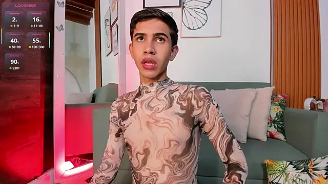 JoshuaSanzz online show from 11/04/25, 03:38