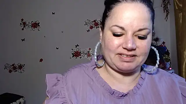 andreea2011 online show from 10/07/25, 10:56