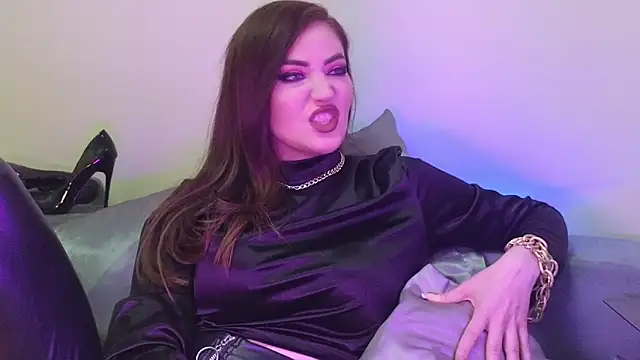 AliceJameson online show from 10/18/25, 09:04