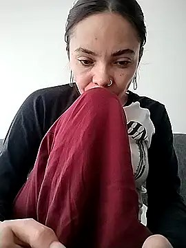 Cami Konor online show from 11/22/25, 08:19