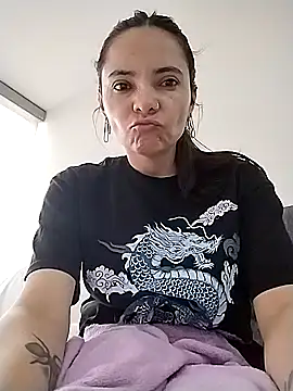 Cami Konor online show from 11/25/25, 08:09