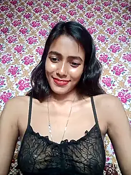 Snapshot of hornylizia123 chatting on 05/20/26, 02:40 hornylizia123 online show from 05/20/26, 02:40