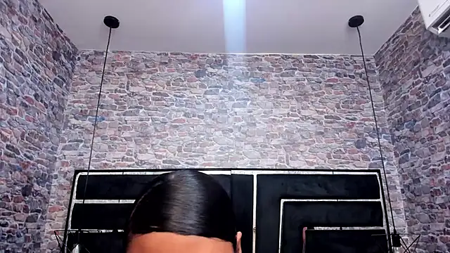 ALYANNA HOT  online show from 12/01/25, 11:48