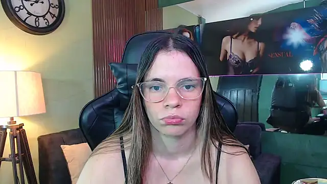 maira tf online show from 10/03/25, 03:14