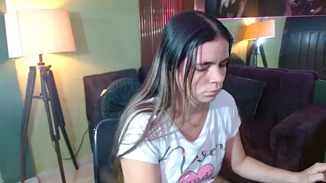 maira tf online show from 12/05/25, 03:59