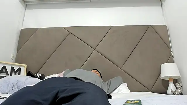 andrew colleman online show from 10/15/25, 08:25