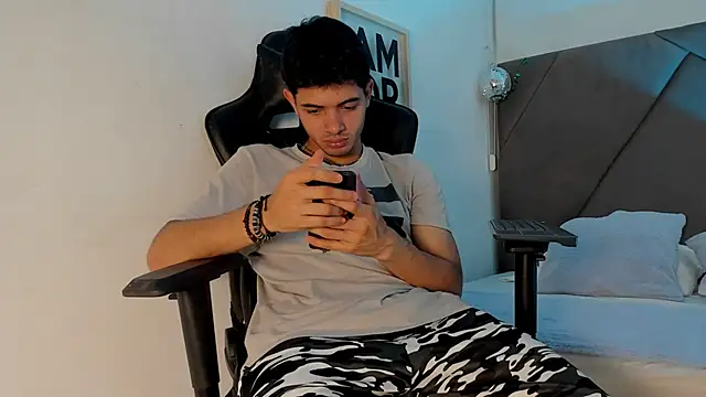 andrew colleman online show from 02/07/26, 11:30