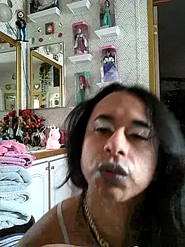 Snapshot of TranSexualJade95 chatting on 05/11/26, 09:12 TranSexualJade95 online show from 05/11/26, 09:12