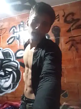 alexandercruz online show from 03/05/26, 01:23