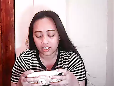 Pinay Chubby20 online show from 04/28/26, 12:09
